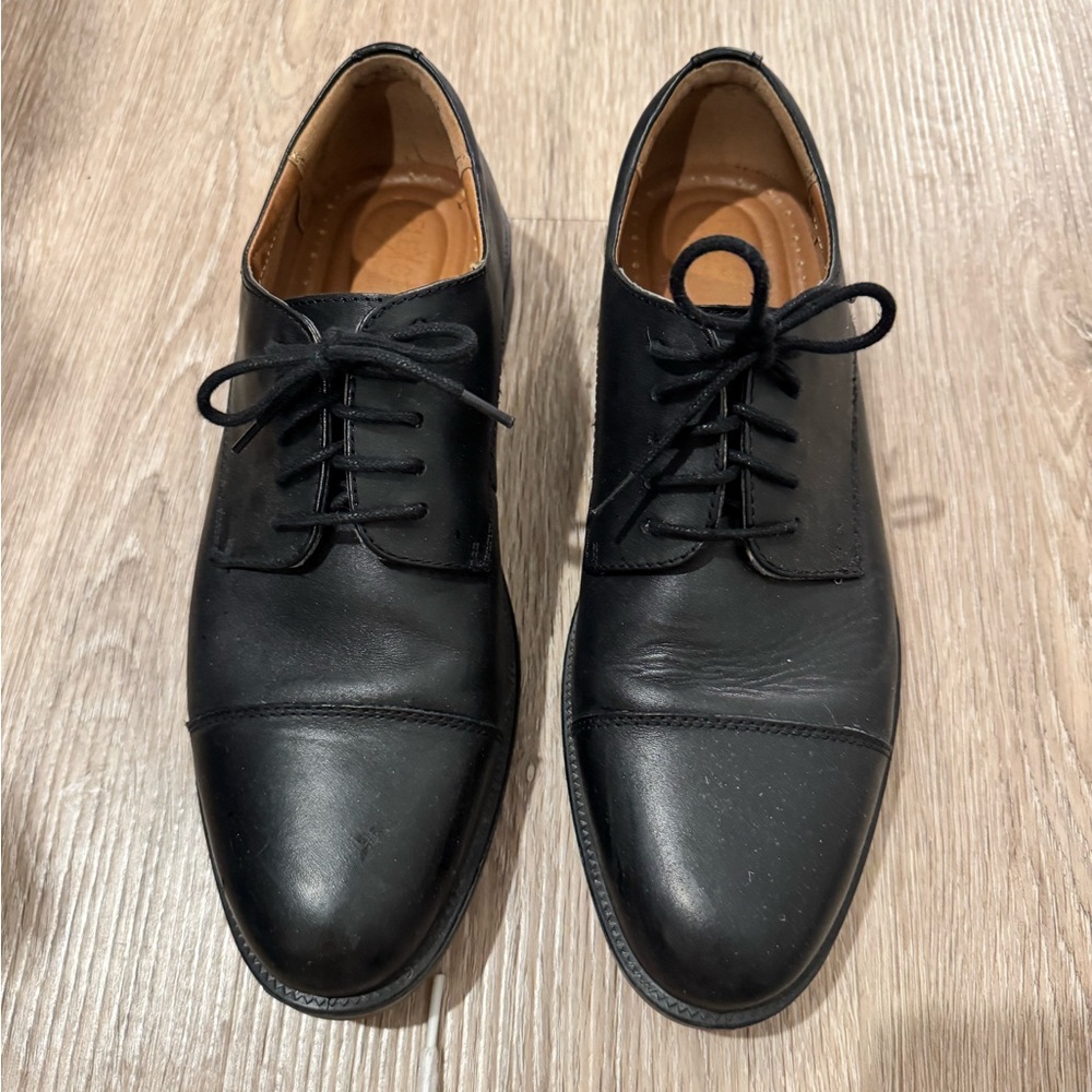 Leather dress shoes